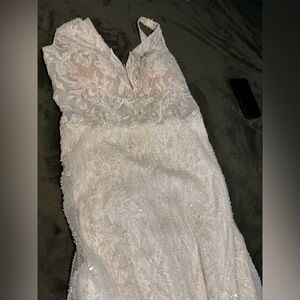 White Lace Wedding Dress